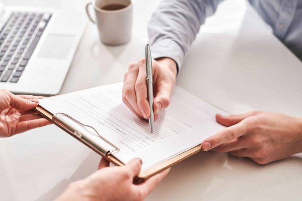 1ère demande et changement de statut : quels documents préparer avant votre rendez-vous en sous-préfecture à Antony ?